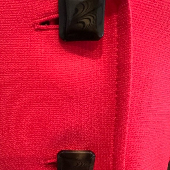 Beautiful Kasper dark coral suit - Picture 3 of 6